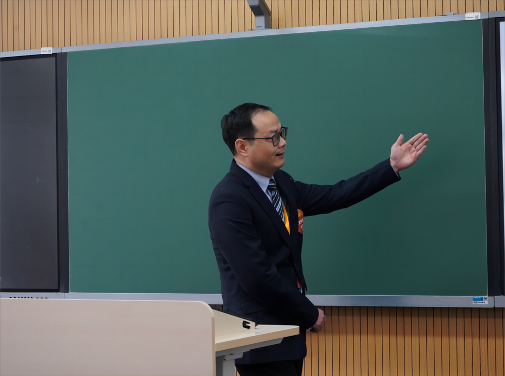 交通運輸學院孫明老師作現場匯報