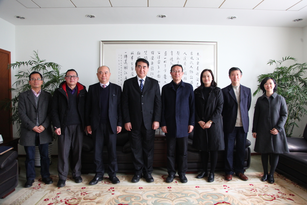中國潛水打撈行業(yè)協(xié)會理事長宋家慧一行來校訪問