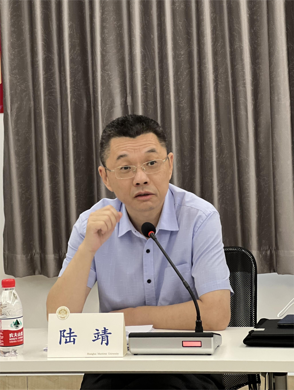 校長陸靖講話