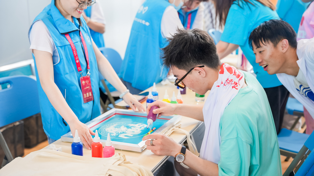 龍舟民俗文化體驗絲網(wǎng)印刷