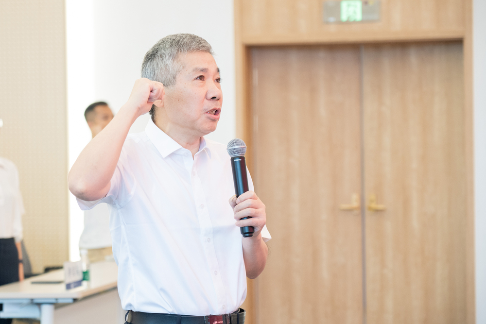 章學(xué)來教授領(lǐng)誓