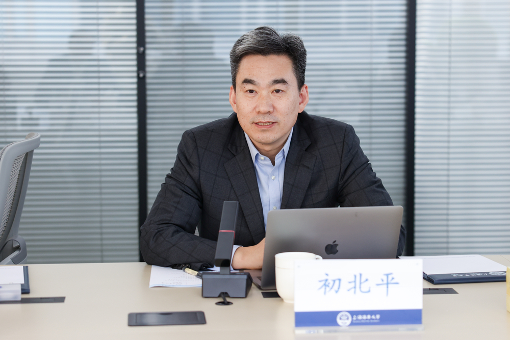 初北平校長致歡迎辭