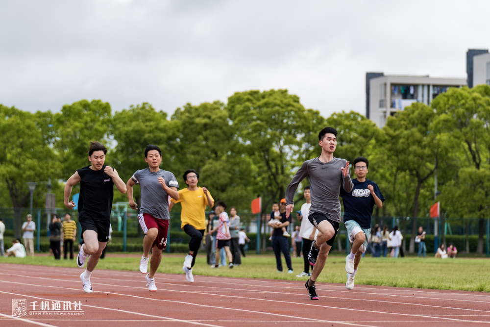 運動員風采