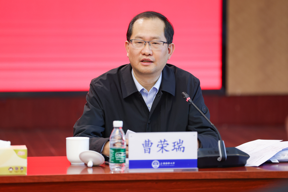 曹榮瑞副書記作工作部署